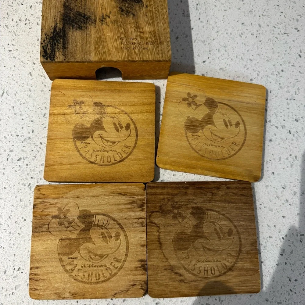 Disney Minnie Mouse Wooden Vanity Tray - Brown